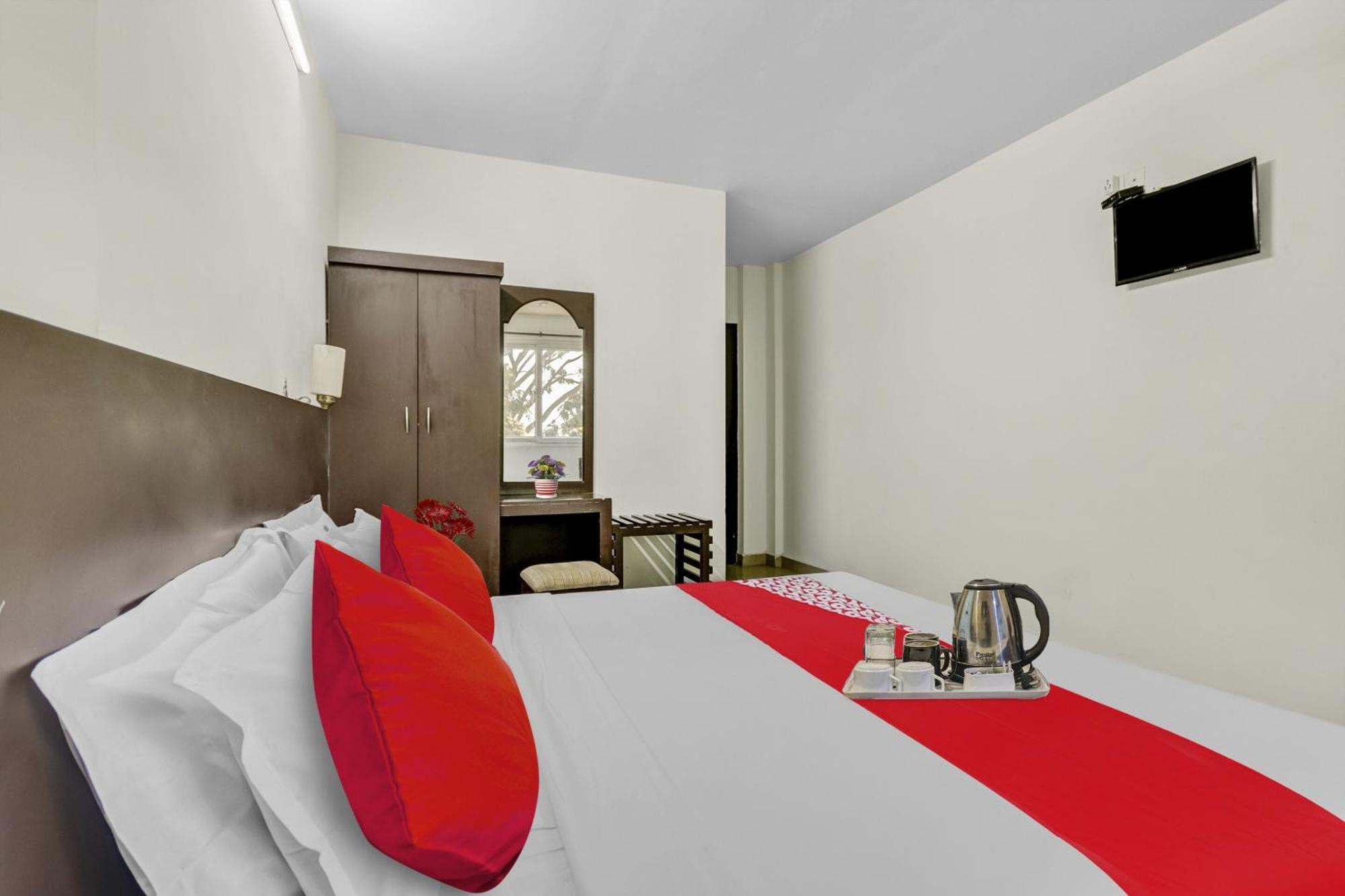 Hotel O Kalapurackal Residency Thekkady Eksteriør billede