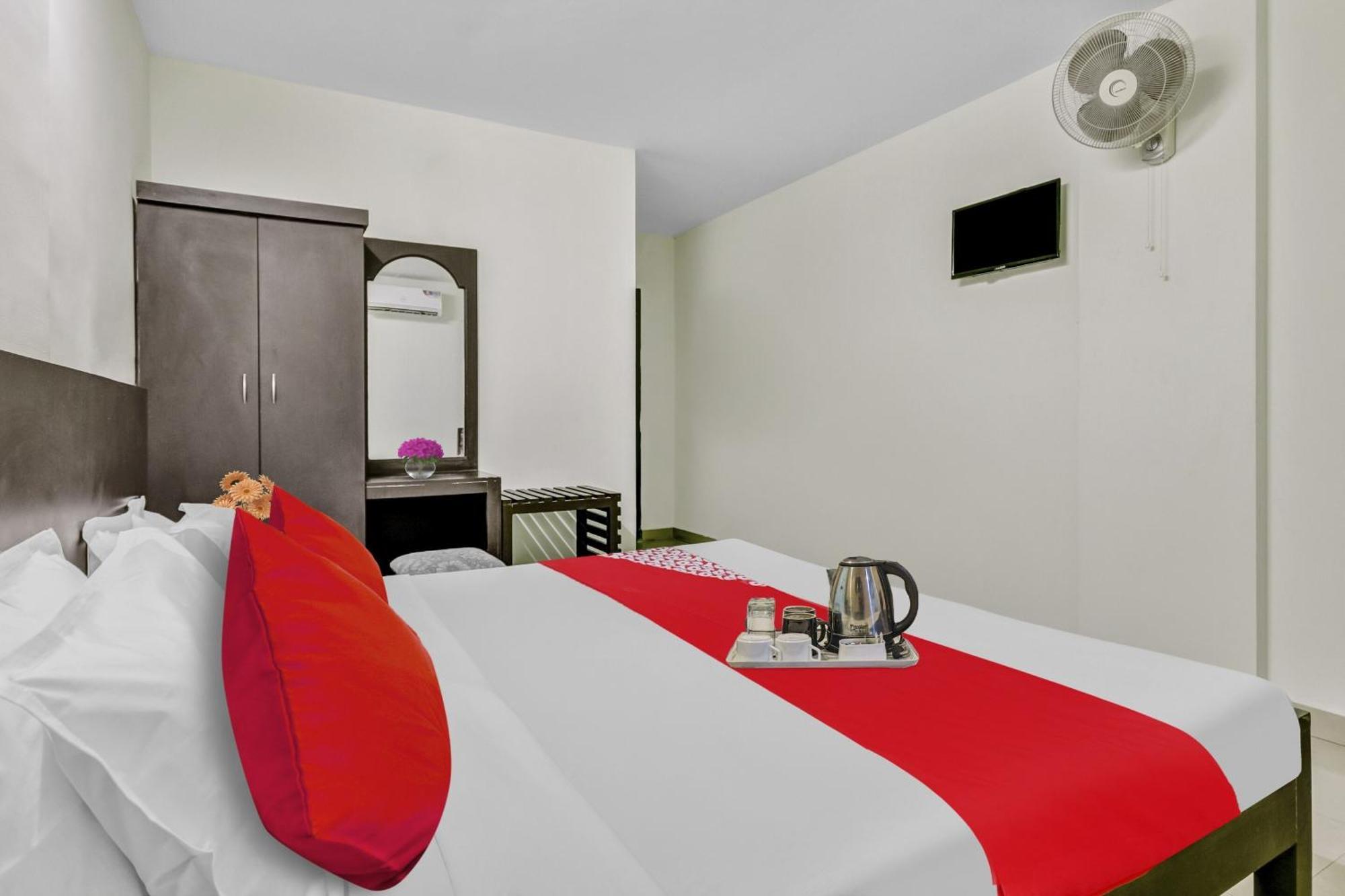 Hotel O Kalapurackal Residency Thekkady Eksteriør billede
