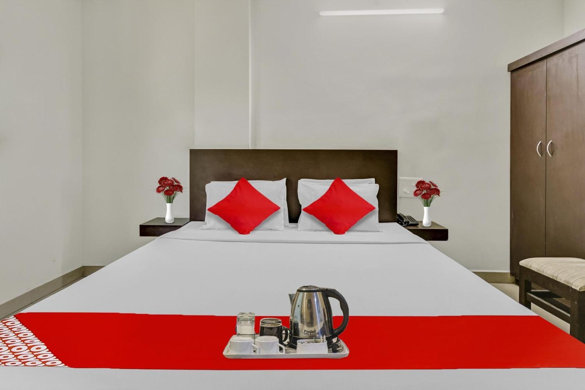 Hotel O Kalapurackal Residency Thekkady Eksteriør billede